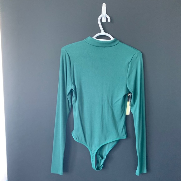 Wilfred bodysuit - Picture 2 of 3